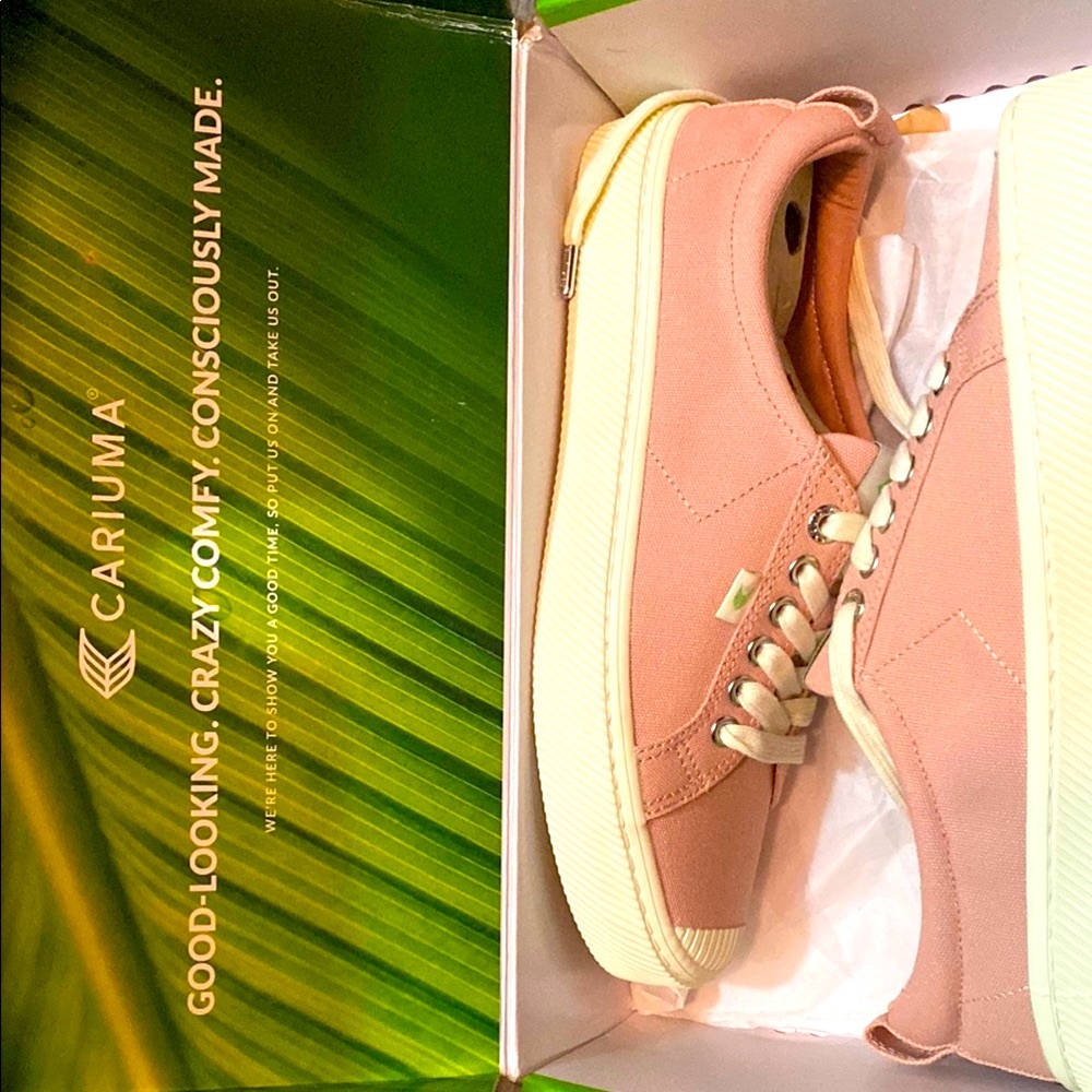 Cariuma Pink and Cream Sneakers Sleek Minimalist Design